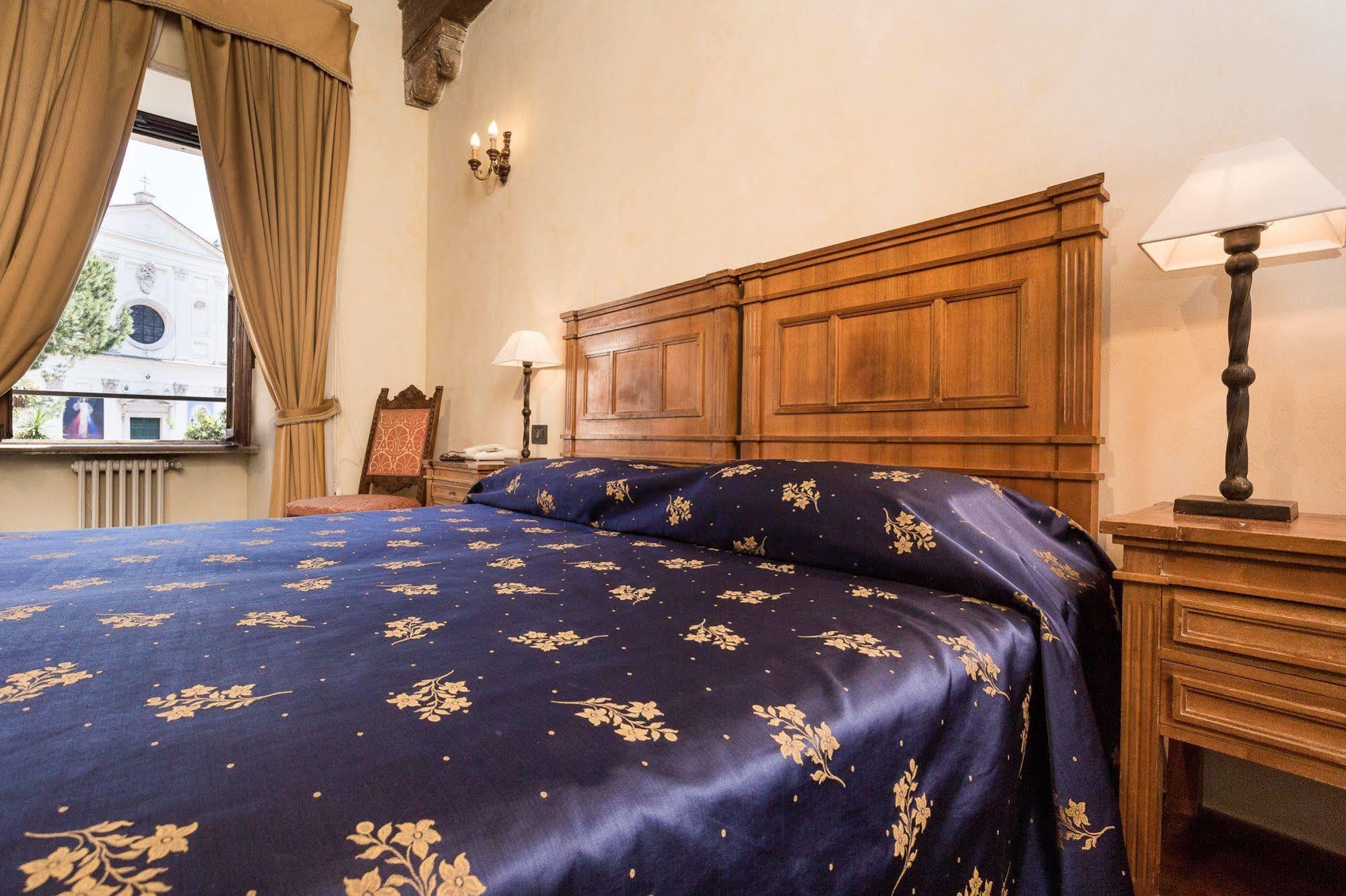 Hotel Columbus Roma Exterior foto